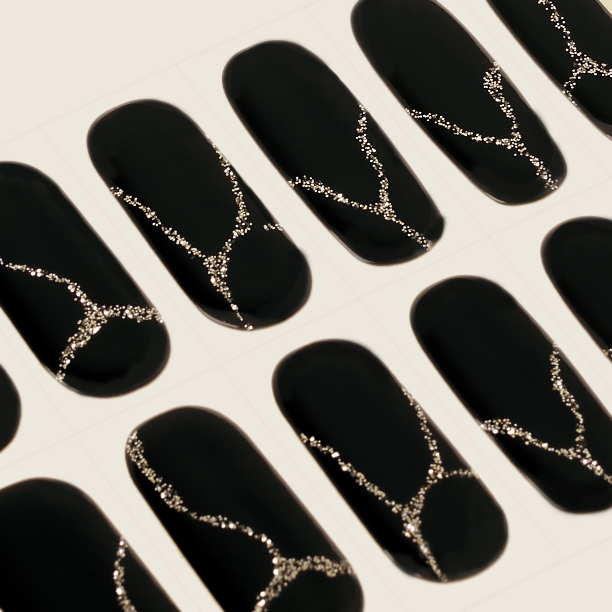 mesme Aluiza Black Silver 10-Day UV-Free Nail Wraps — Strip Sheet Close-Up