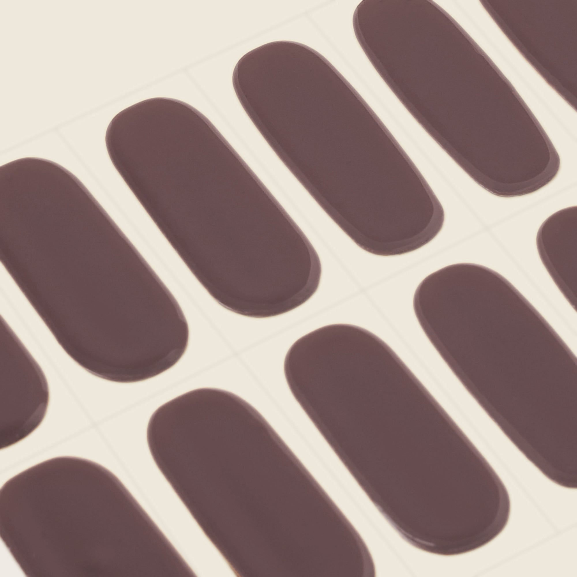 mesme Gianna Mocha Brown 10-Day UV-Free Nail Wraps — Strip Sheet Close-Up