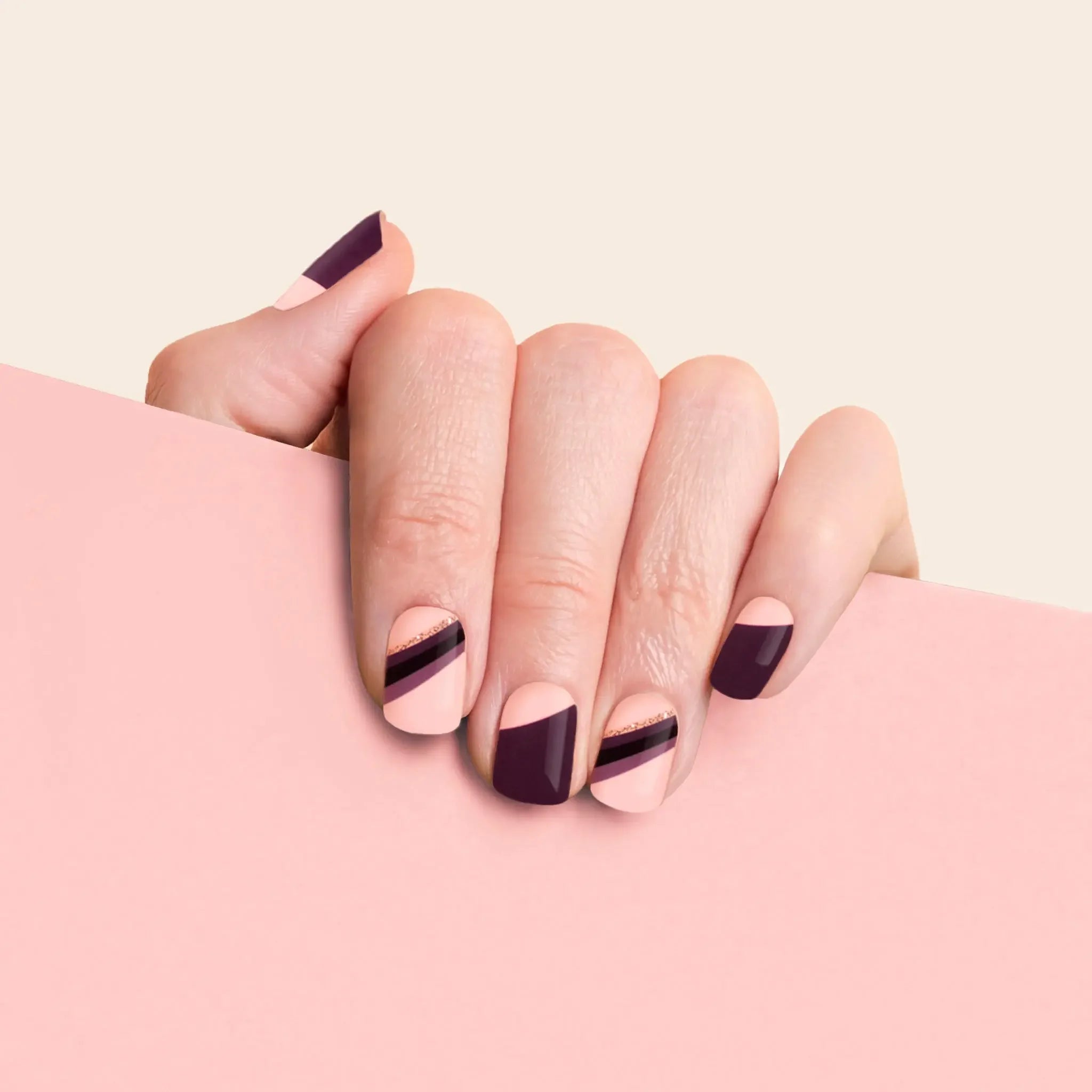 mesme Mascha Plum 3+ Day UV-Free Gel Nail Wraps On Hand