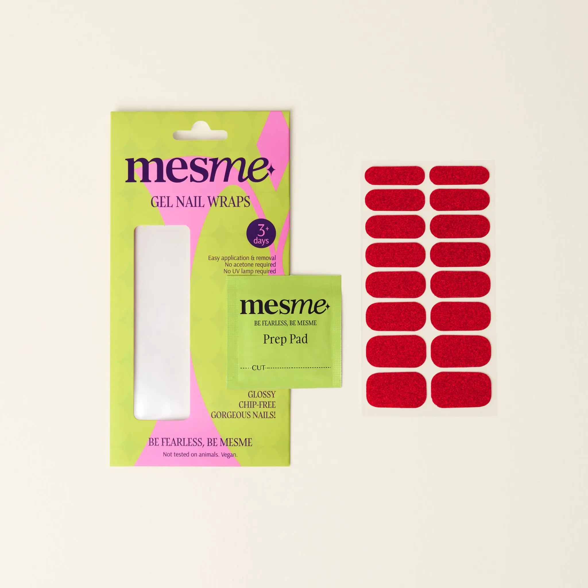 mesme Noelle Red 3+ Day UV-Free Nail Wraps — Packaging