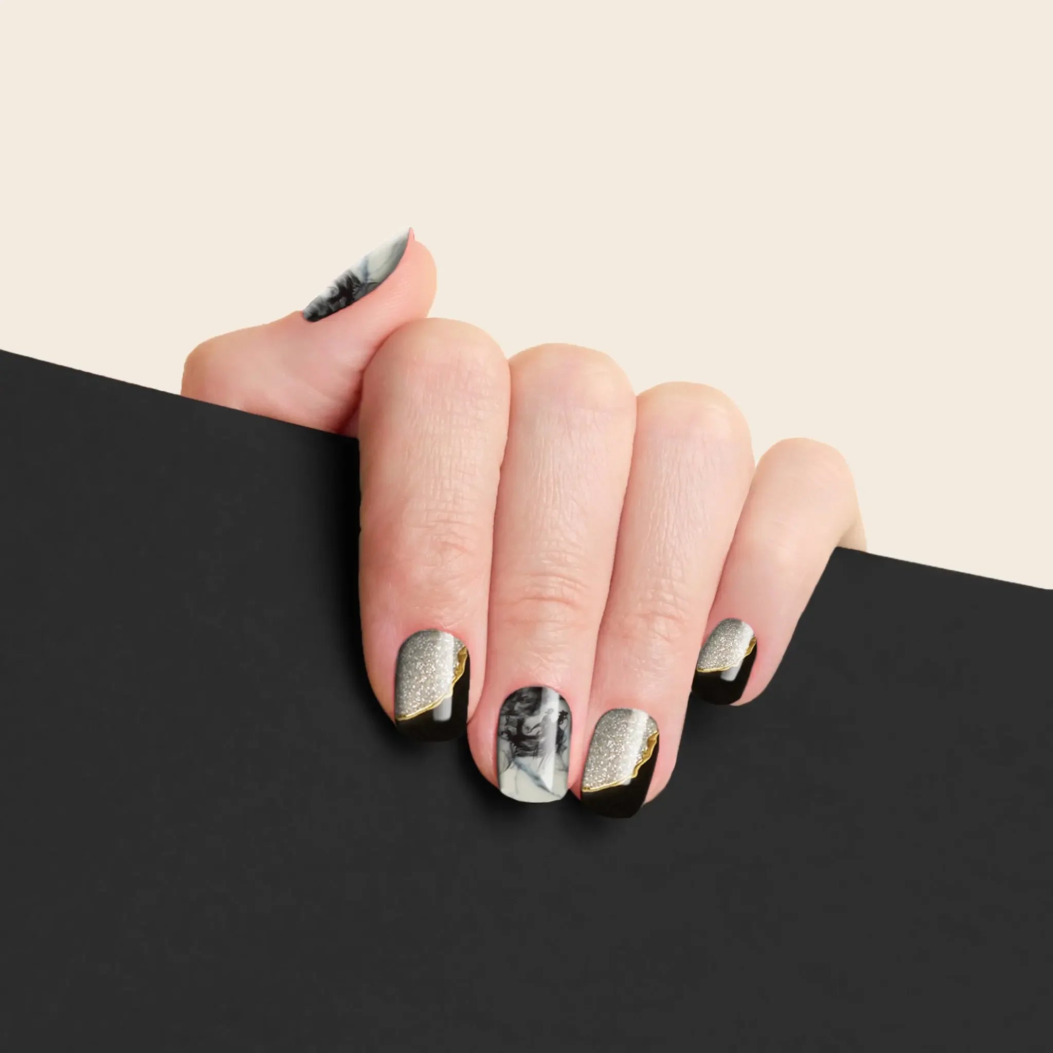 mesme Valeria Black Silver 3+ Day UV-Free Gel Nail Wraps On Hand